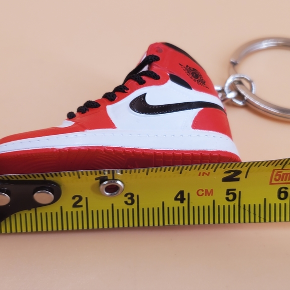 Air Jordan (Pair) 2 Keychain Mini 3D Super Realistic, in a hard Plastic Box (C25 - Picture 12 of 15